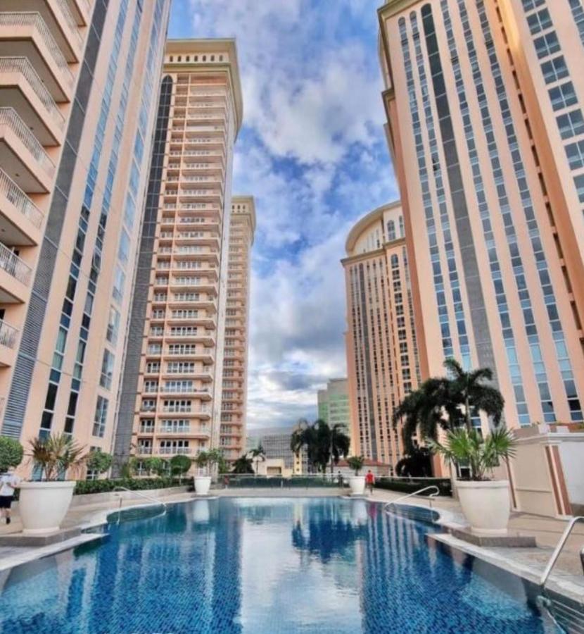 Venice Luxury Residences Тагиг Экстерьер фото