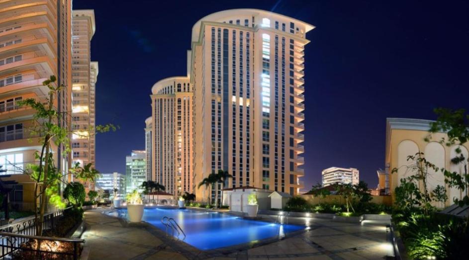 Venice Luxury Residences Тагиг Экстерьер фото